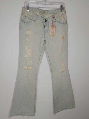 Women's Decree distressed light washed jeans 9